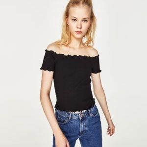 Zara 90’s/00’s Off The Shoulder Frill Trim Top
